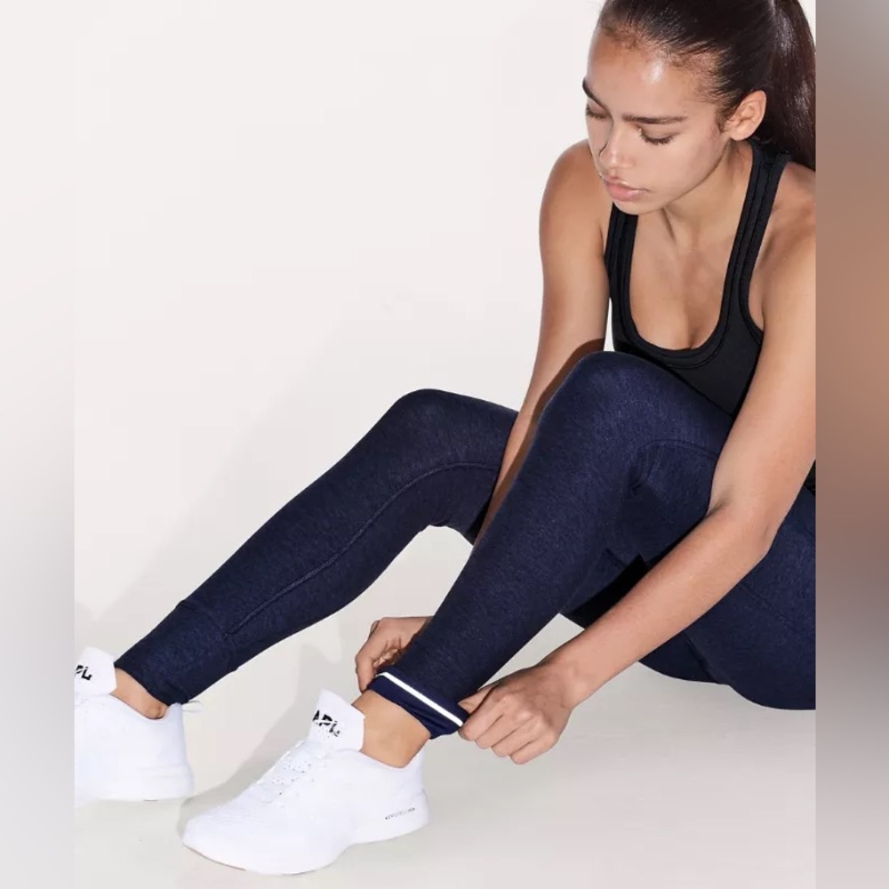 Lululemon rush hour tight 27” size 10 heathered hero blue